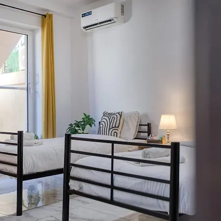 Wonderland, 2 * San Ġiljan